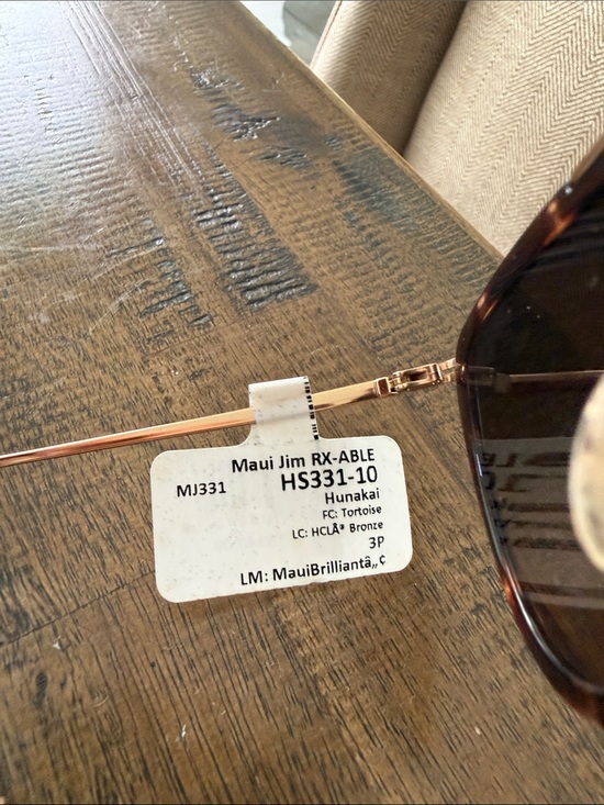 Maui Jim Hunakai (HS331) sunglasses featuring a Havana Brown tortoise frame. main image 4